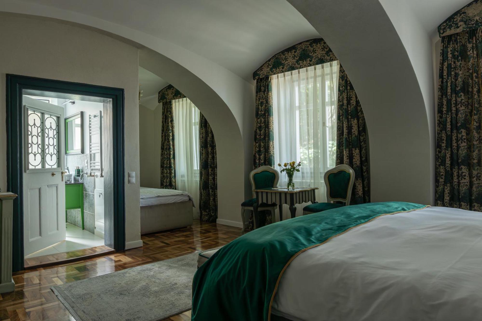 Magister Seven Bed & Breakfast Sibiu Exterior foto
