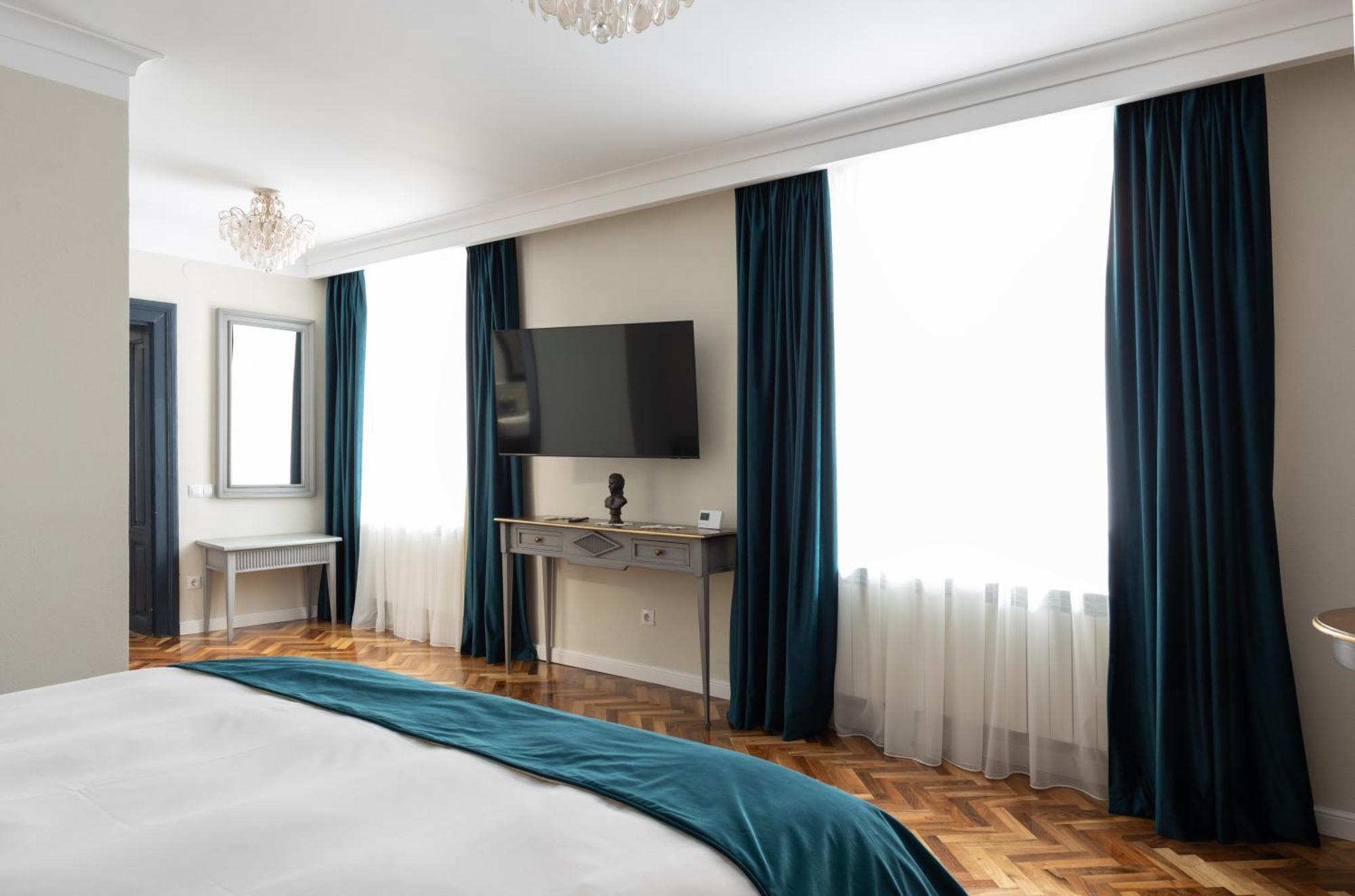 Magister Seven Bed & Breakfast Sibiu Exterior foto